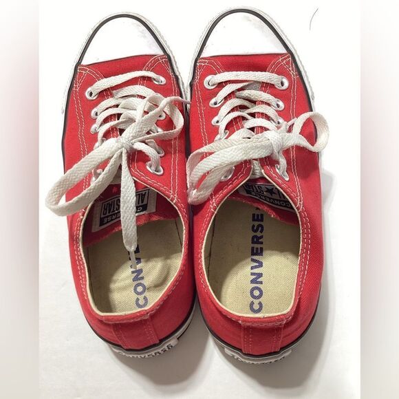 Red Low Cut Chuck Taylor Converse Sneakers Size 5.5 - Picture 4 of 6